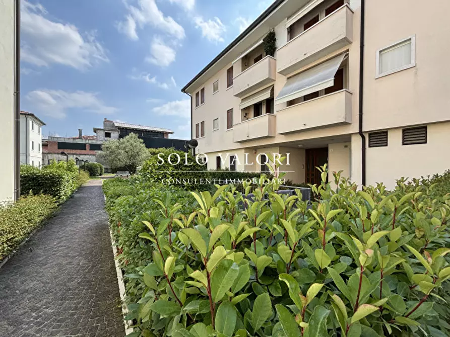 Immagine 7 di Appartamento in vendita  in Via S. Pio X a Castelfranco Veneto