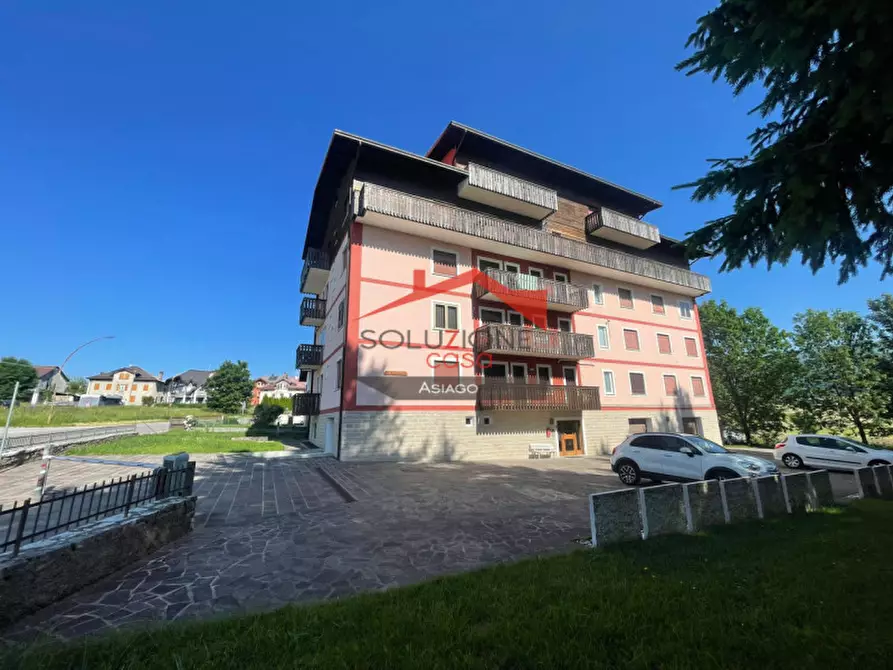 Immagine 1 di Appartamento in affitto  in Via Berga a Asiago