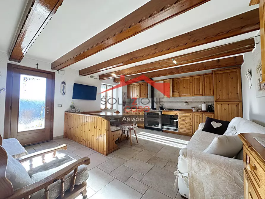 Immagine 1 di Appartamento in vendita  in Via Ecchelen a Asiago