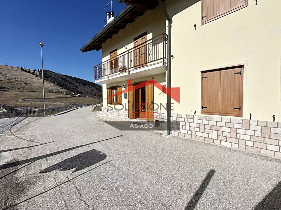 Immagine 11 di Appartamento in vendita  in Via Ecchelen a Asiago