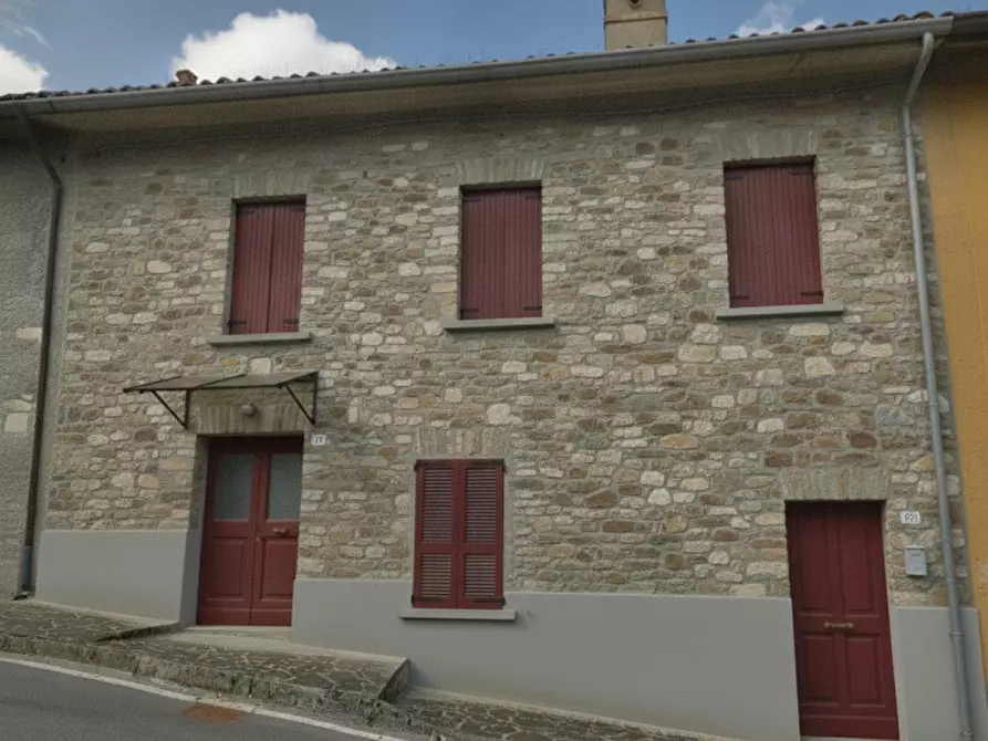Immagine 1 di Rustico / casale in vendita  in Via Maestrini a Ome