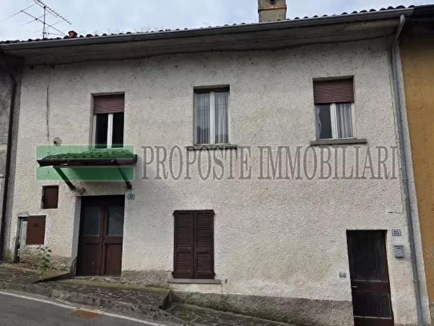 Immagine 4 di Rustico / casale in vendita  in Via Maestrini a Ome