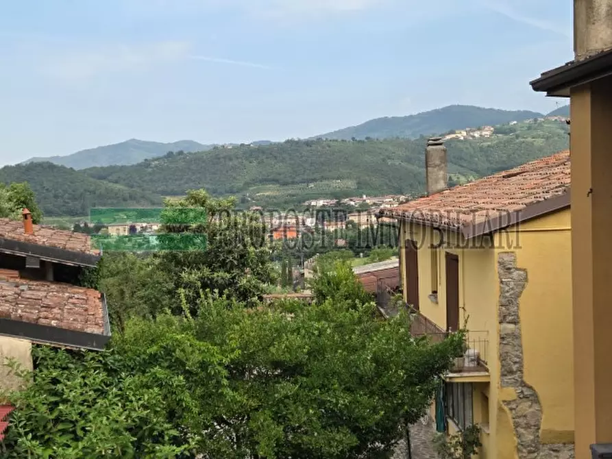 Immagine 6 di Rustico / casale in vendita  in Via Maestrini a Ome