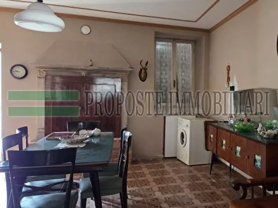 Immagine 9 di Rustico / casale in vendita  in Via Maestrini a Ome