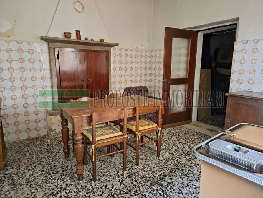 Immagine 11 di Rustico / casale in vendita  in Via Maestrini a Ome