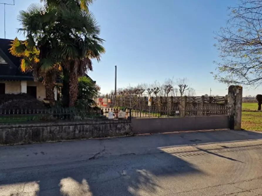 Immagine 2 di Casa indipendente in vendita  in Via Campagna, 59 a Loria