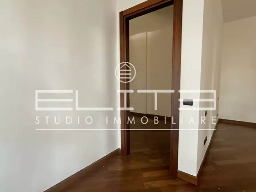 Immagine 7 di Casa bifamiliare in vendita  in VIA SANTA MARGHERITA a Ancona