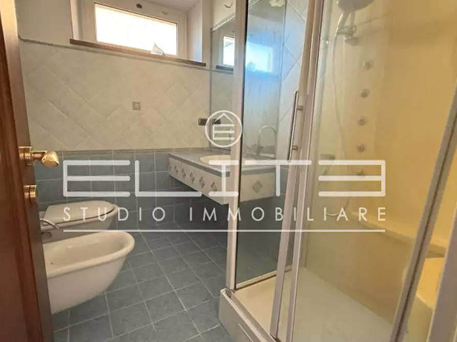 Immagine 11 di Casa bifamiliare in vendita  in VIA SANTA MARGHERITA a Ancona