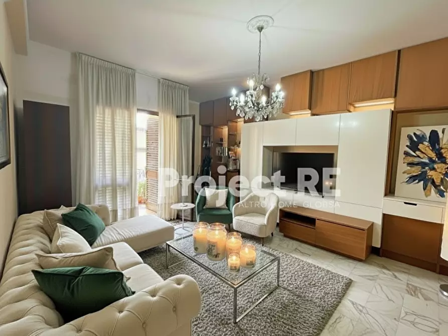 Immagine 3 di Appartamento in vendita  in Via Italia a Reggio Di Calabria