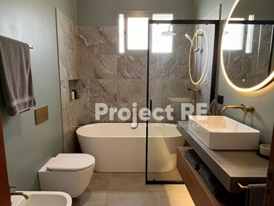 Immagine 16 di Appartamento in vendita  in Via Italia a Reggio Di Calabria