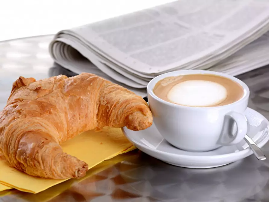 Immagine 1 di Attività commerciale in vendita  in Piazza Maggiore a Este