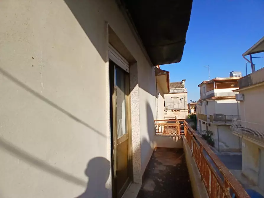 Immagine 14 di Negozio in vendita  in Via Sant'Angelo a Rosolini