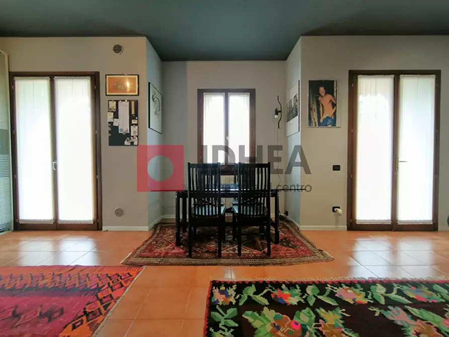 Immagine 1 di Appartamento in vendita  in farmacia a Treviso