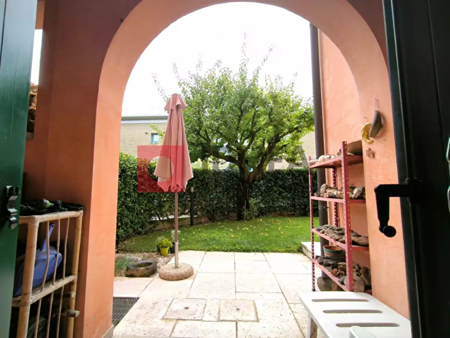 Immagine 23 di Appartamento in vendita  in farmacia a Treviso