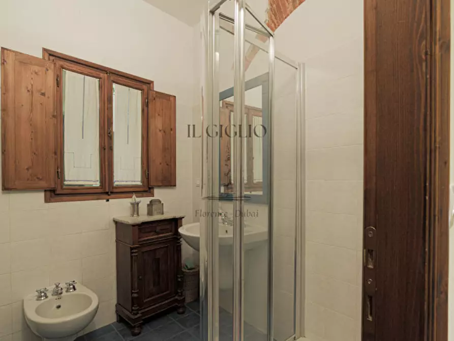 Immagine 24 di Appartamento in vendita  in Via Toscanella a Firenze