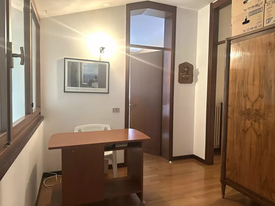 Immagine 16 di Casa bifamiliare in vendita  in Via Monteortone a Abano Terme