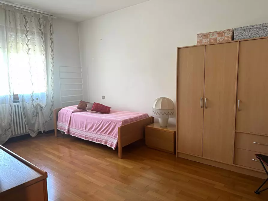 Immagine 30 di Casa bifamiliare in vendita  in Via Monteortone a Abano Terme