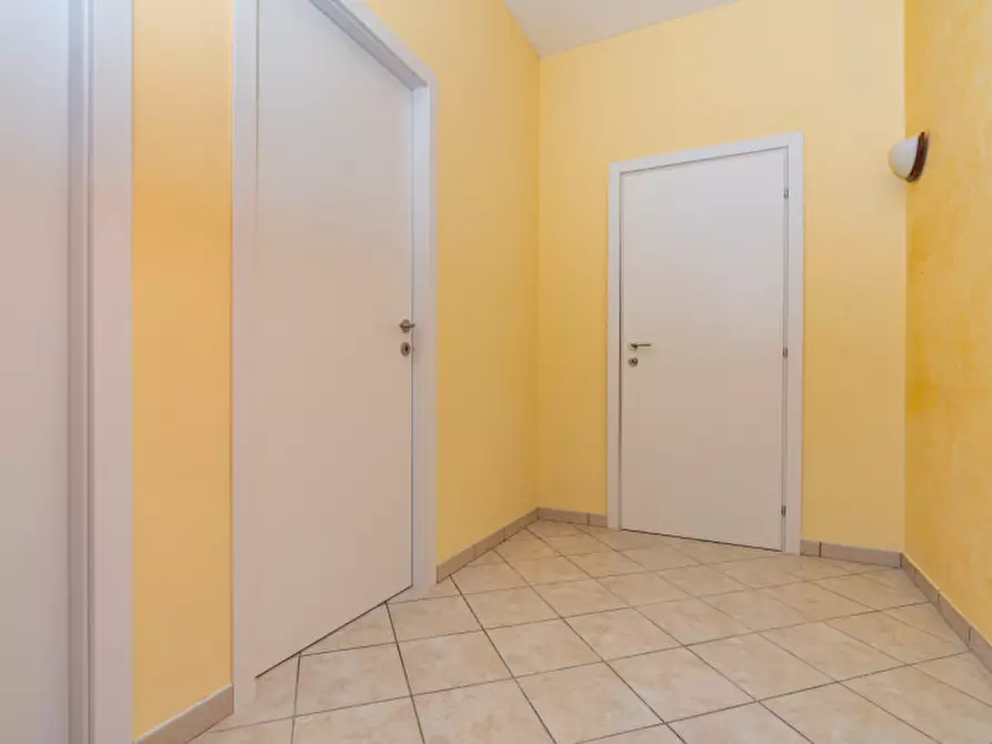 Immagine 5 di Appartamento in vendita  in Corso Torino 23 a Chieri