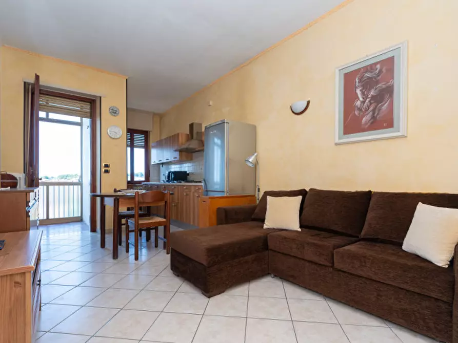 Immagine 6 di Appartamento in vendita  in Corso Torino 23 a Chieri