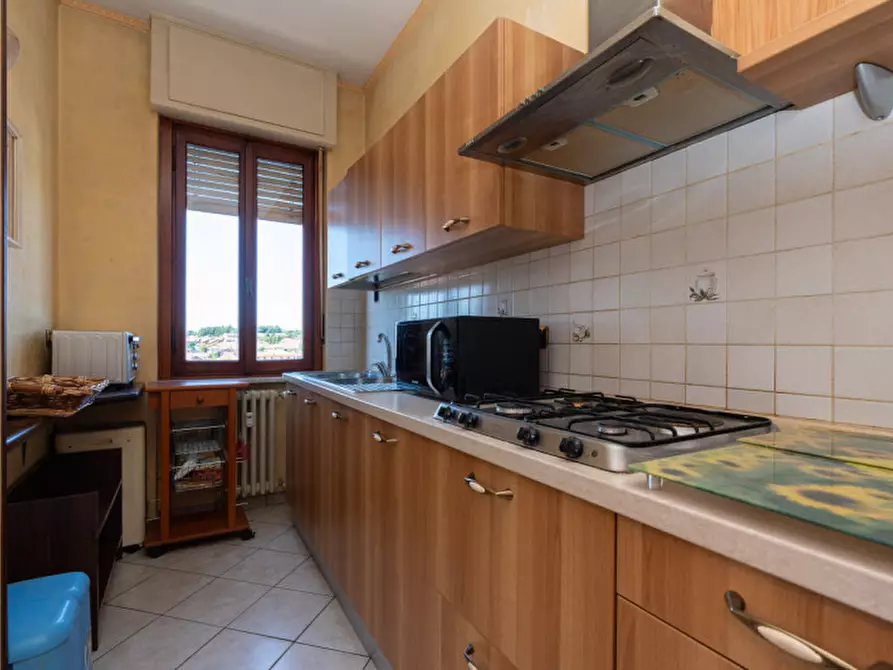 Immagine 8 di Appartamento in vendita  in Corso Torino 23 a Chieri