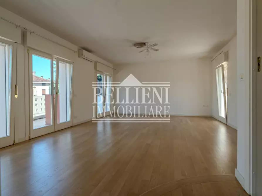 Immagine 2 di Appartamento in vendita  in Via Alessandro Massaria a Vicenza