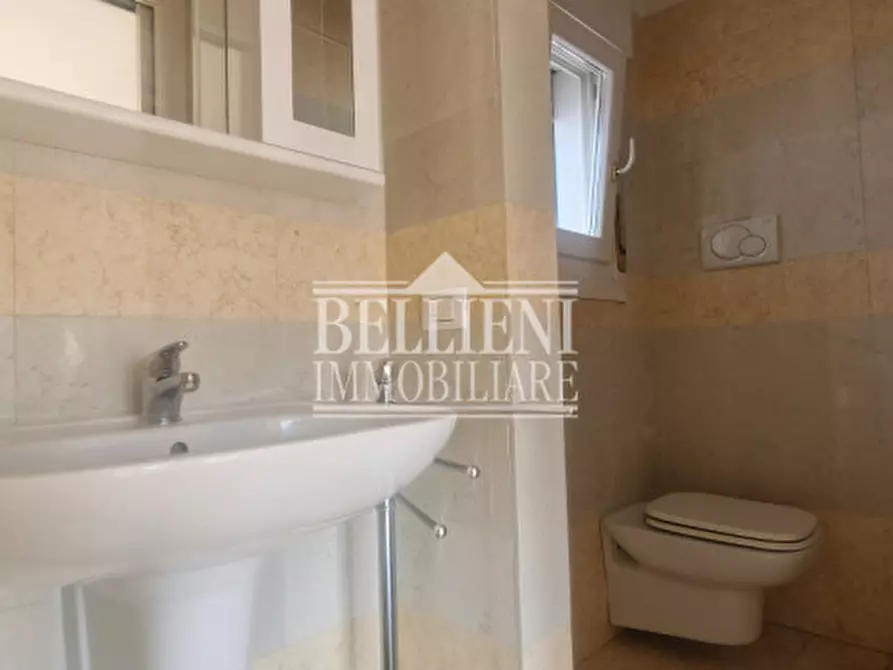 Immagine 19 di Appartamento in vendita  in Via Alessandro Massaria a Vicenza