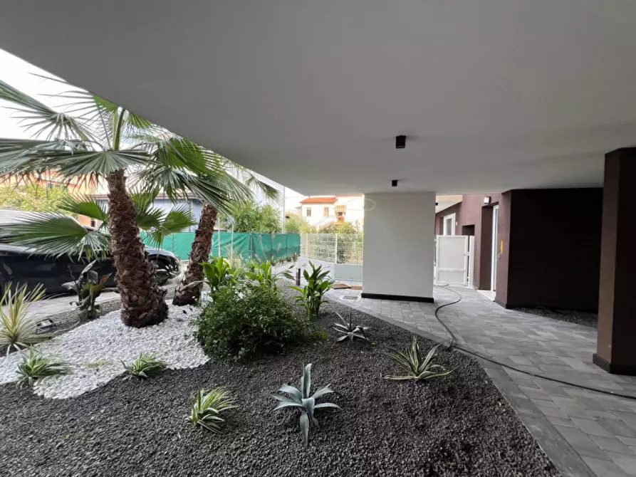 Immagine 1 di Attico in vendita  in via guizza conselvana 344 a Padova