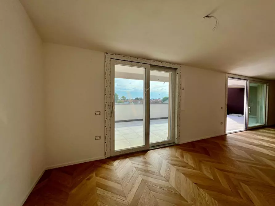 Immagine 22 di Attico in vendita  in via guizza conselvana 344 a Padova