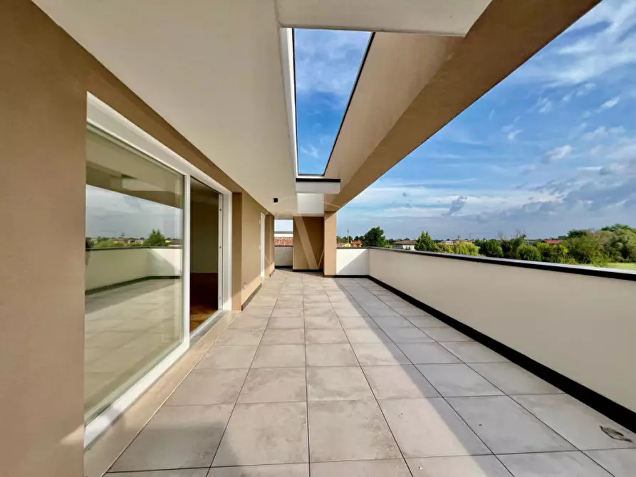 Immagine 27 di Attico in vendita  in via guizza conselvana 344 a Padova