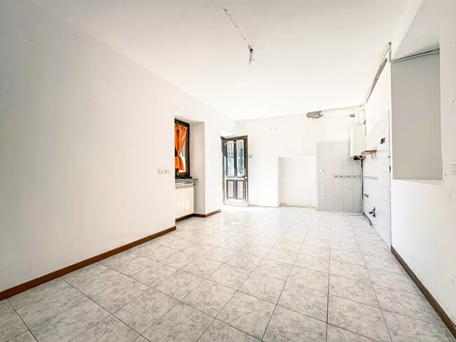 Immagine 7 di Appartamento in vendita  in Via Palestro 2 a Stresa