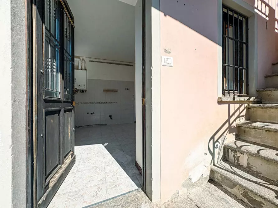 Immagine 10 di Appartamento in vendita  in Via Palestro 2 a Stresa