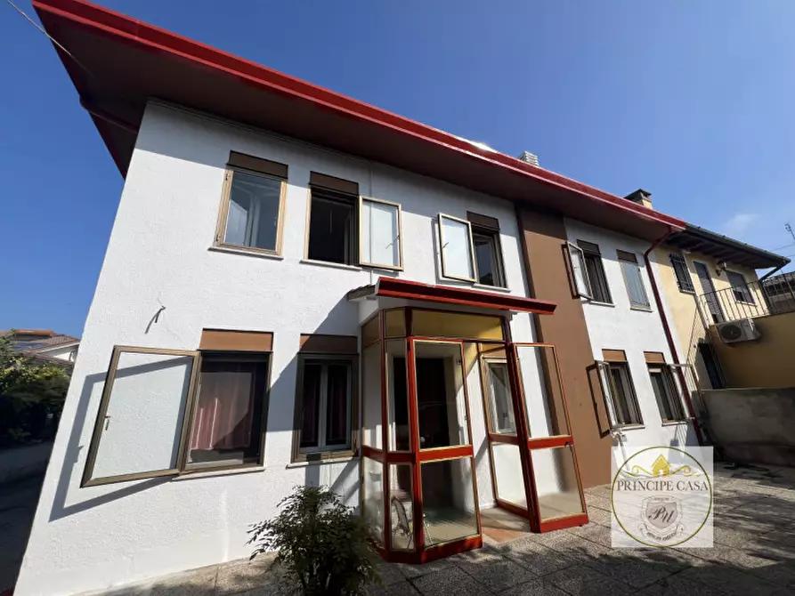 Immagine 26 di Casa bifamiliare in vendita  in Via Santa Caterina a Stanghella