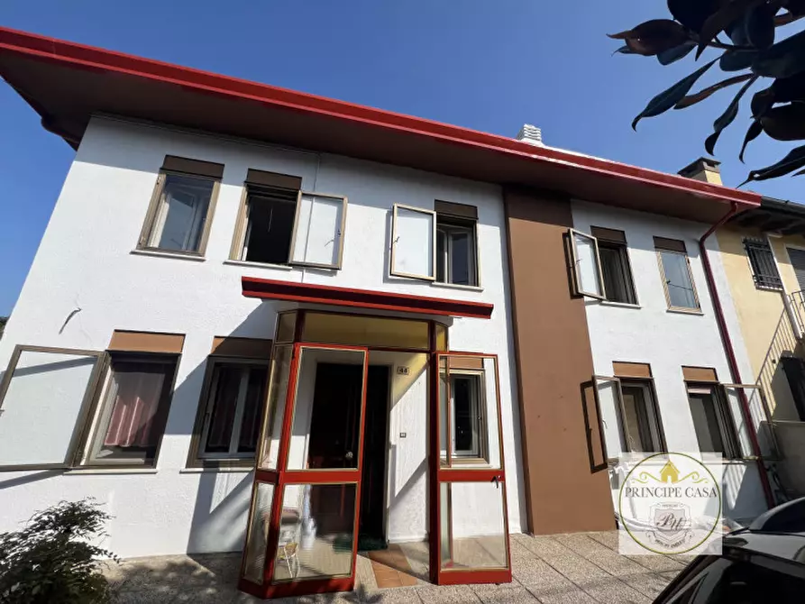 Immagine 27 di Casa bifamiliare in vendita  in Via Santa Caterina a Stanghella