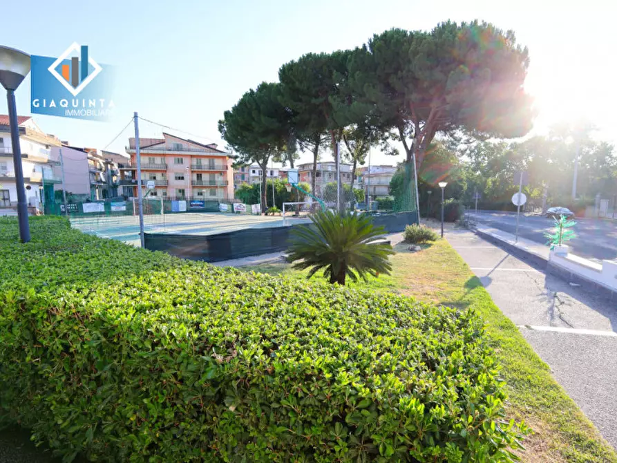 Immagine 10 di Attività commerciale in vendita  in Viale Aldo Moro a Scordia