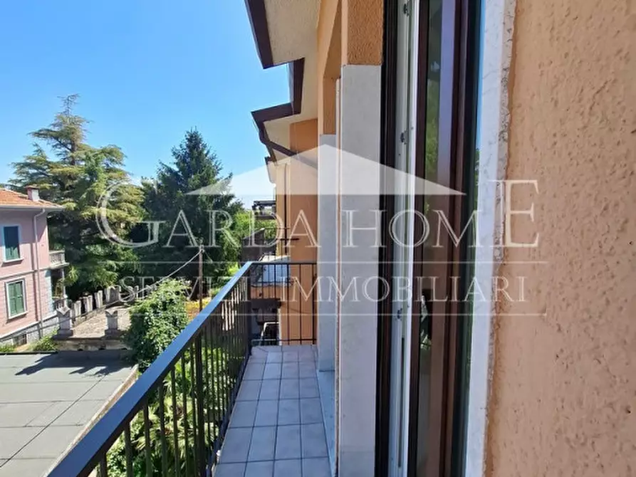 Immagine 9 di Appartamento in vendita  in Via Aleardi a Desenzano Del Garda