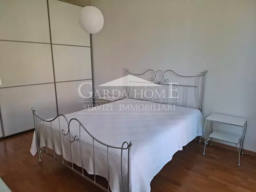 Immagine 22 di Appartamento in vendita  in Via Aleardi a Desenzano Del Garda