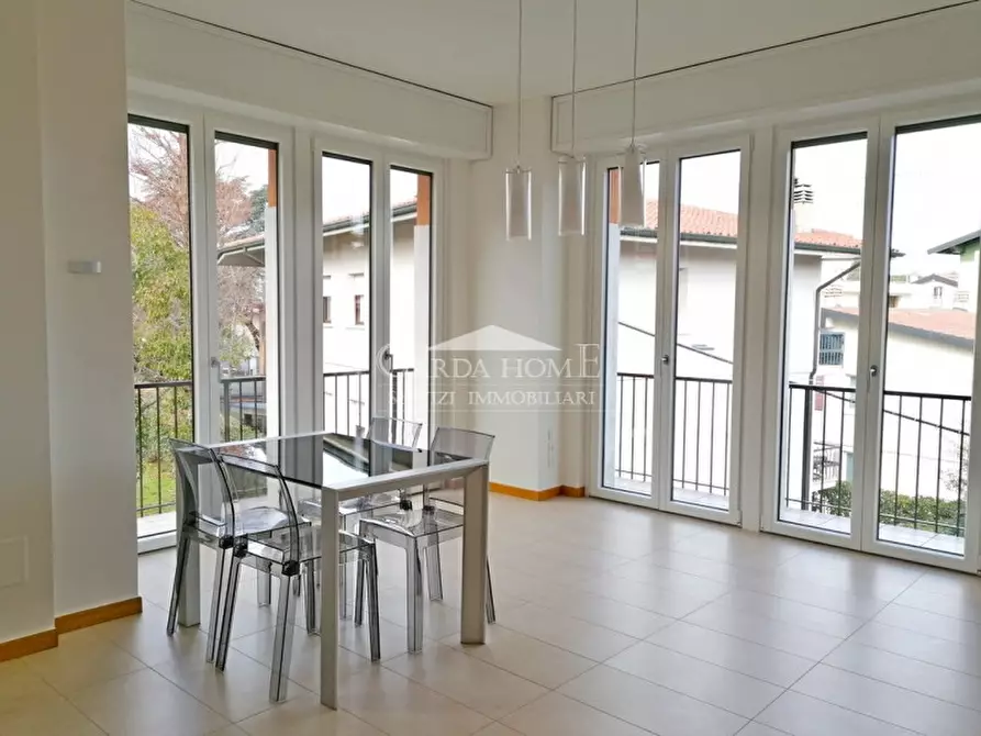 Immagine 39 di Appartamento in vendita  in Via Aleardi a Desenzano Del Garda