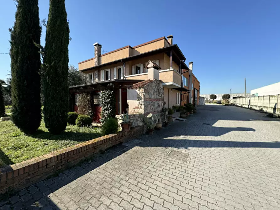 Immagine 10 di Capannone industriale in vendita  in Via Umbria a Monselice