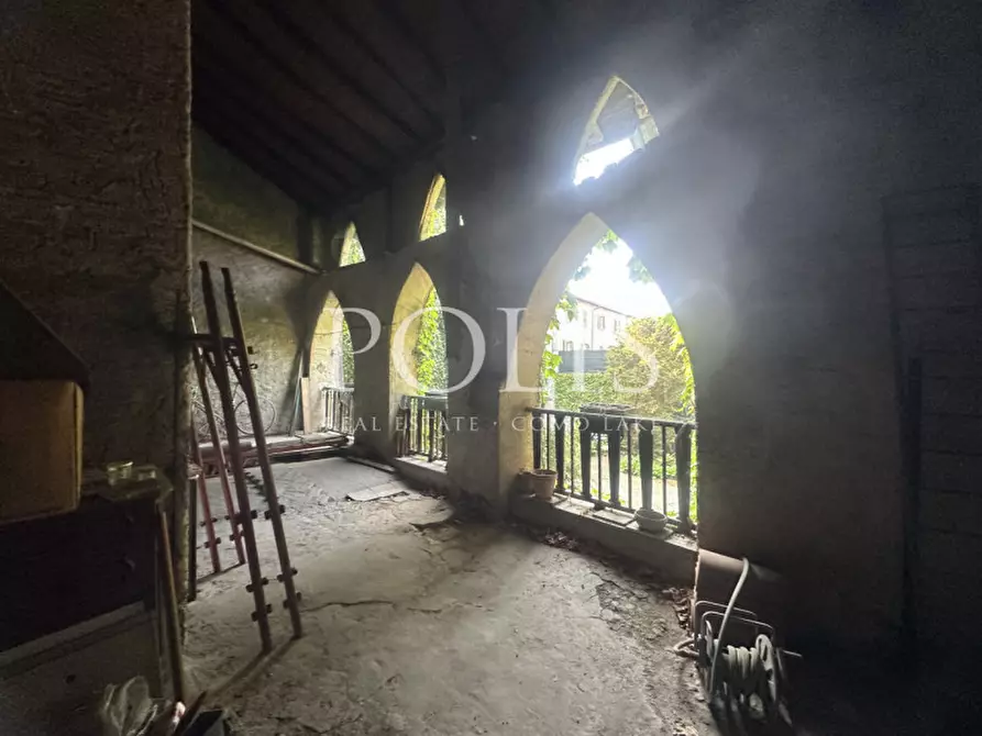 Immagine 3 di Villa in vendita  in VIA DIAZ a Alzate Brianza