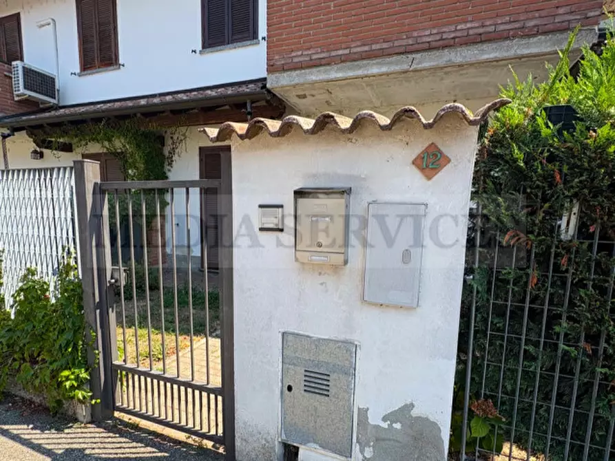 Immagine 4 di Villa in vendita  in via Roma n° 35 a Garlasco