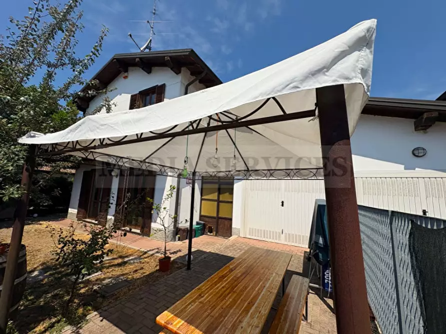 Immagine 9 di Villa in vendita  in via Roma n° 35 a Garlasco