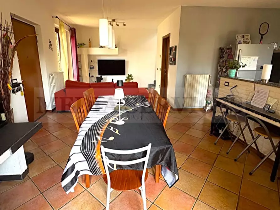 Immagine 11 di Villa in vendita  in via Roma n° 35 a Garlasco