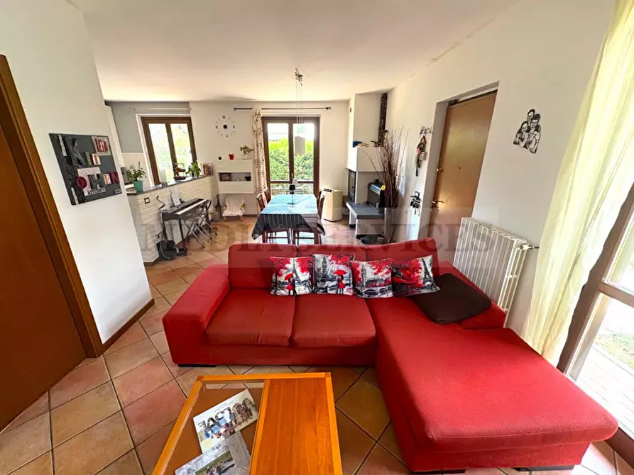 Immagine 12 di Villa in vendita  in via Roma n° 35 a Garlasco