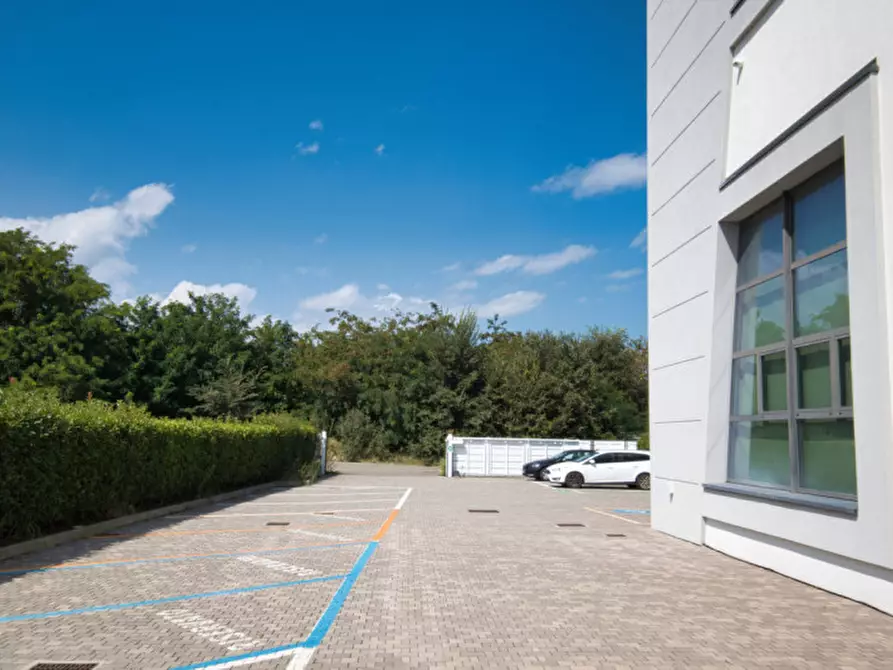 Immagine 3 di Laboratorio in vendita  a Fiorano Modenese