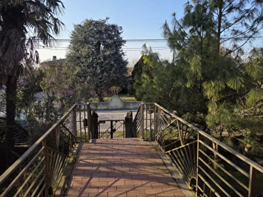 Immagine 9 di Casa indipendente in vendita  in Via Curtatone a Rovigo