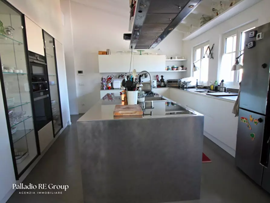 Immagine 27 di Attico in vendita  in Via Mantova a Trento