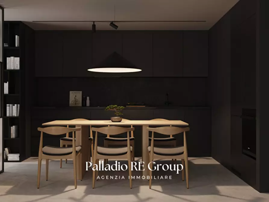 Immagine 3 di Attico in vendita  in Contrà Carpagnon 26 a Vicenza