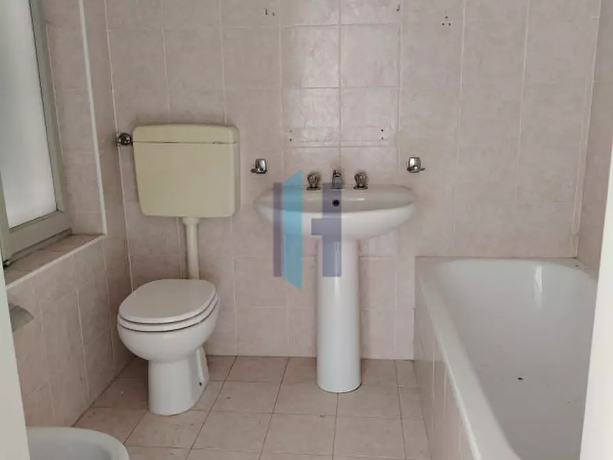 Immagine 24 di Rustico / casale in vendita  a Asola