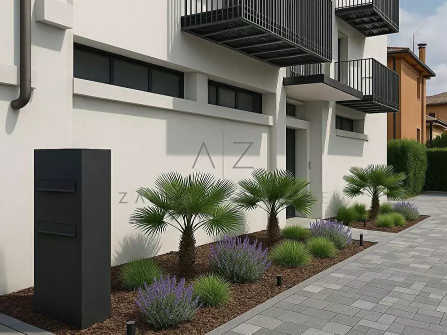 Immagine 27 di Appartamento in vendita  in Via San Pio X 82 a Castelfranco Veneto