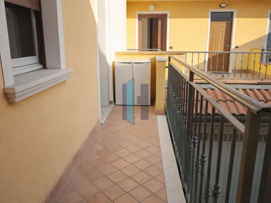 Immagine 9 di Appartamento in vendita  a Travagliato